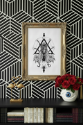 Stampa illustrazione The Fly Sacred Geometry, arte dotwork geometria sacra in bianco e nero, Francesco Pulinas